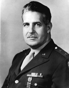 Portrait de Leslie Richard Groves