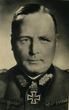 Portrait de Hans-Valentin Hube