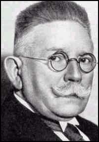 Portrait de Alfred Hugenberg
